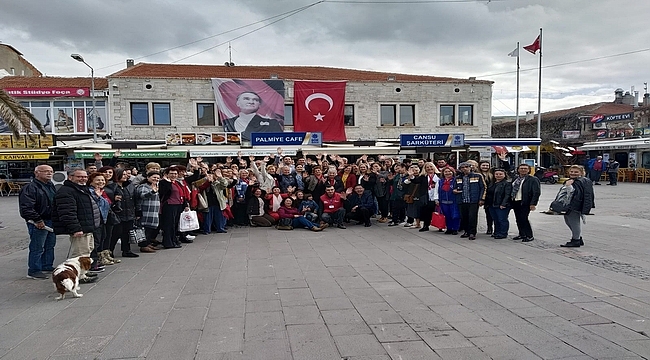 CHP'li Kılıç, Foça'da seçim çalışması yaptı 