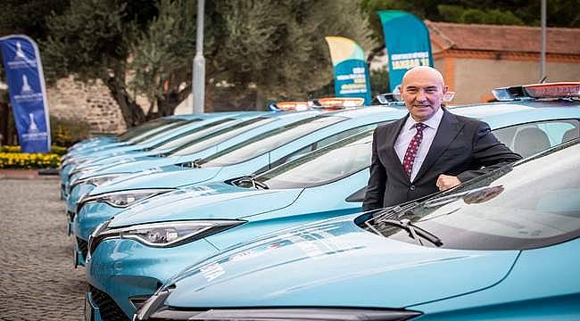 İzmir Büyükşehir Belediyesi, filosunu yeni elektrikli araçlarla güçlendiriyor