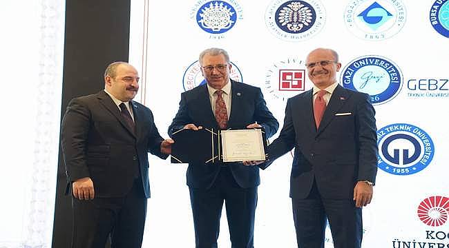 Ege Üniversitesi, Türk yükseköğretiminin süper ligine yükseldi 