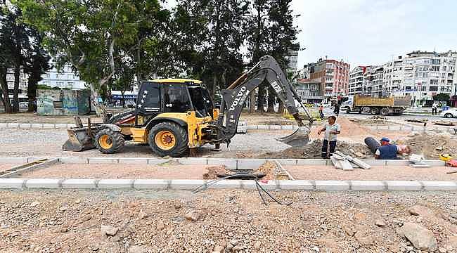 Ata Caddesi Kavşağı Düzenleniyor: Balçova'ya Nefes Aldıracak Çalışma 