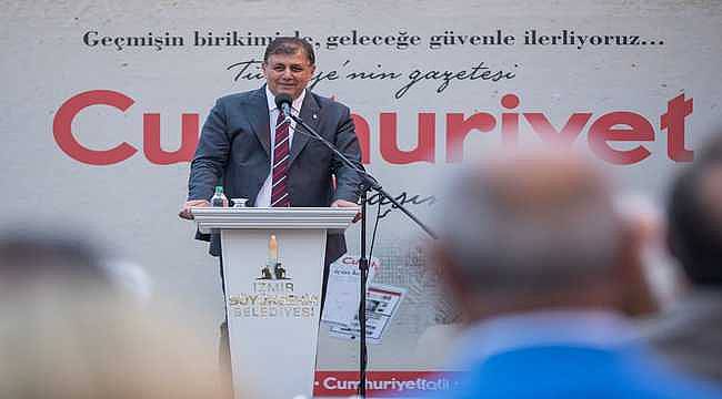 Başkan Tugay Cumhuriyet Gazetesi'nin 100'üncü yıl kutlamasına katıldı: "Sizin geleceğiniz bizim geleceğimiz"