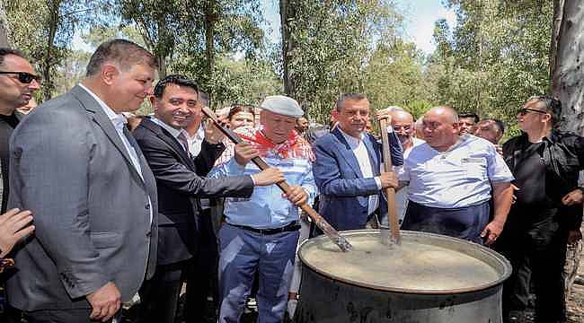  CHP Lideri Özgür Özel'den İrfan Önal'a Özel Övgü