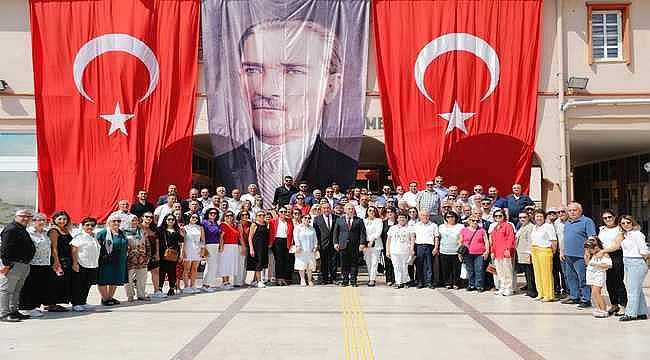 Bergama'da 30 Ağustos Zafer Bayramı Düzenlenen Törenlerle Kutlandı