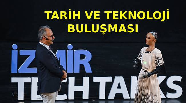 İEF'de TechTalks'un ilk konukları: Prof. Dr. Emrah Safa Gürkan ve İnsansı Robot Sophia