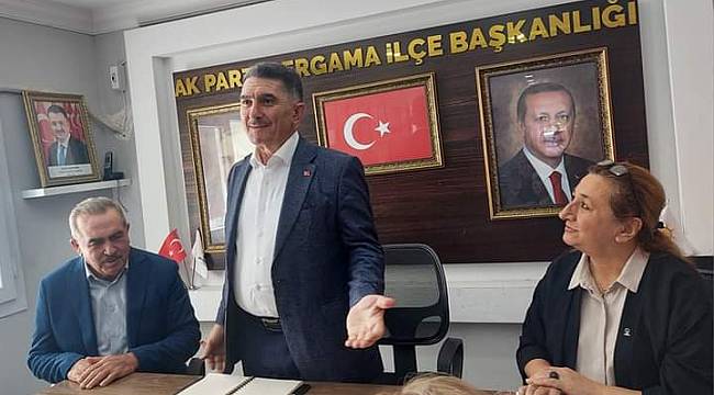 Bergama AK Parti İlçe Teşkilatı, 19 Ekim Kongresi Öncesinde Ekrem Çelebi'yi Ağırladı