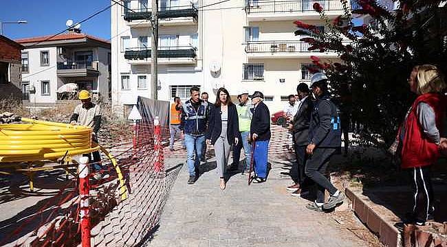 Çeşme'de doğal gaz çalışmalarında ilk kazma vuruldu!