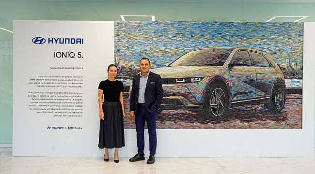 Hyundai ve Deniz Sağdıç'tan Sürdürülebilir Sanat: IONIQ 5 Portresiyle Çevre Dostu Mesaj 