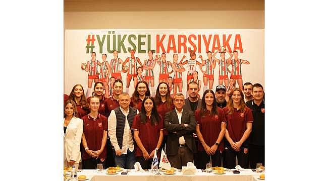 İnfo Yatırım, Karşıyaka Kadın Voleybol Takımı'nın isim ve forma sponsoru oldu