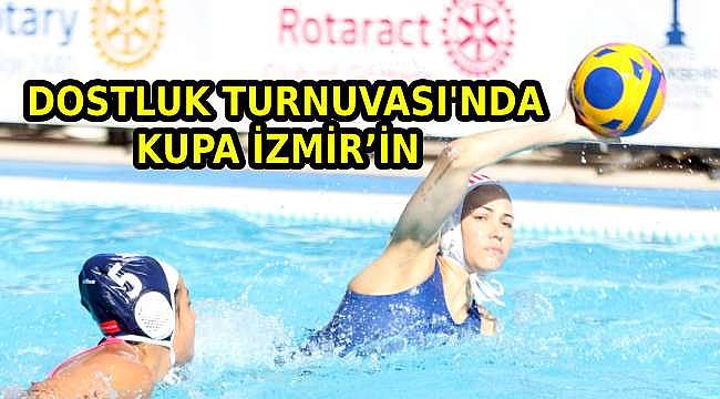 İzmir BBSK, Uluslararası Kadınlar Sutopu Turnuvası'nda Rakip Tanımadı