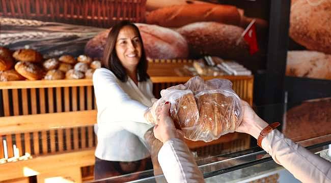 Yenilenen Teknoloji ile Çeşme'de Ekmek Üretimi Artıyor: Günlük 6 Bin Ekmek