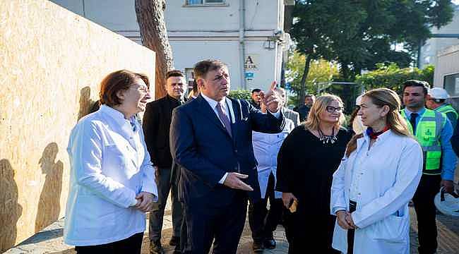 Başkan Tugay, Eşrefpaşa Hastanesi'nin Ek Hizmet Binası İnşaatını İnceledi