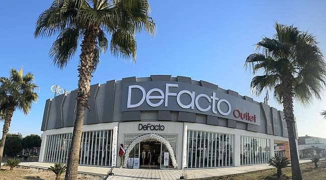 DeFacto, İzmir'deki Yeni Mağazasını Sakıpağa Park Outlet'te Açtı!