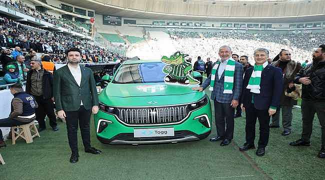 Bursaspor'a Togg Desteği: Şort ve Tribün Sponsoru Oldu 