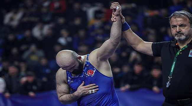 İzBB Spor Kulübü Grekoromen Güreş Takımı Başkentten 4 Madalya ile Döndü