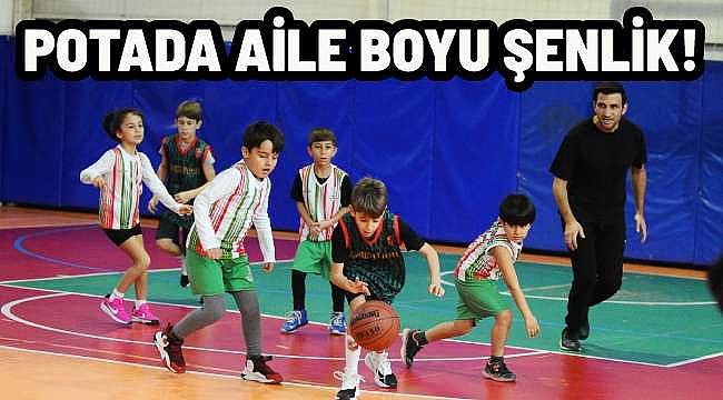 Karşıyaka Belediyesi, Basketbol Şenliği ile Aileleri Bir Araya Getirdi