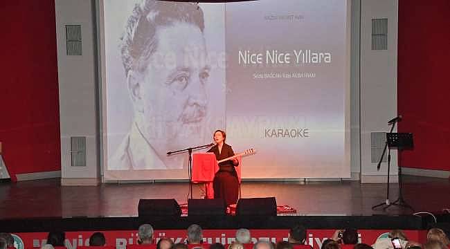 Nazım Hikmet 123. Doğum Gününde Şarkılarla Anıldı